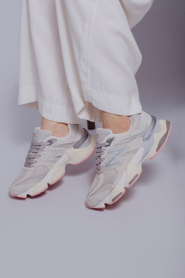 NB 9060 Cinza